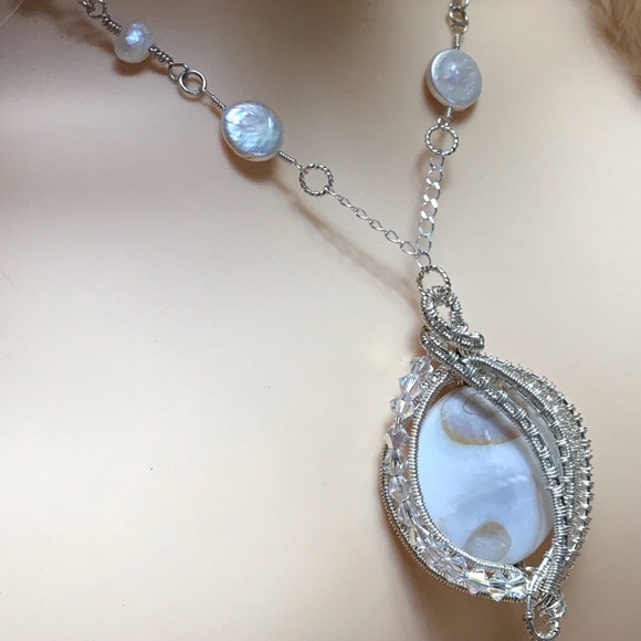 Mother of Pearl Fresh Water Pearls Sterling Silver Necklace- Handcrafted Design - Picture 4 of 10